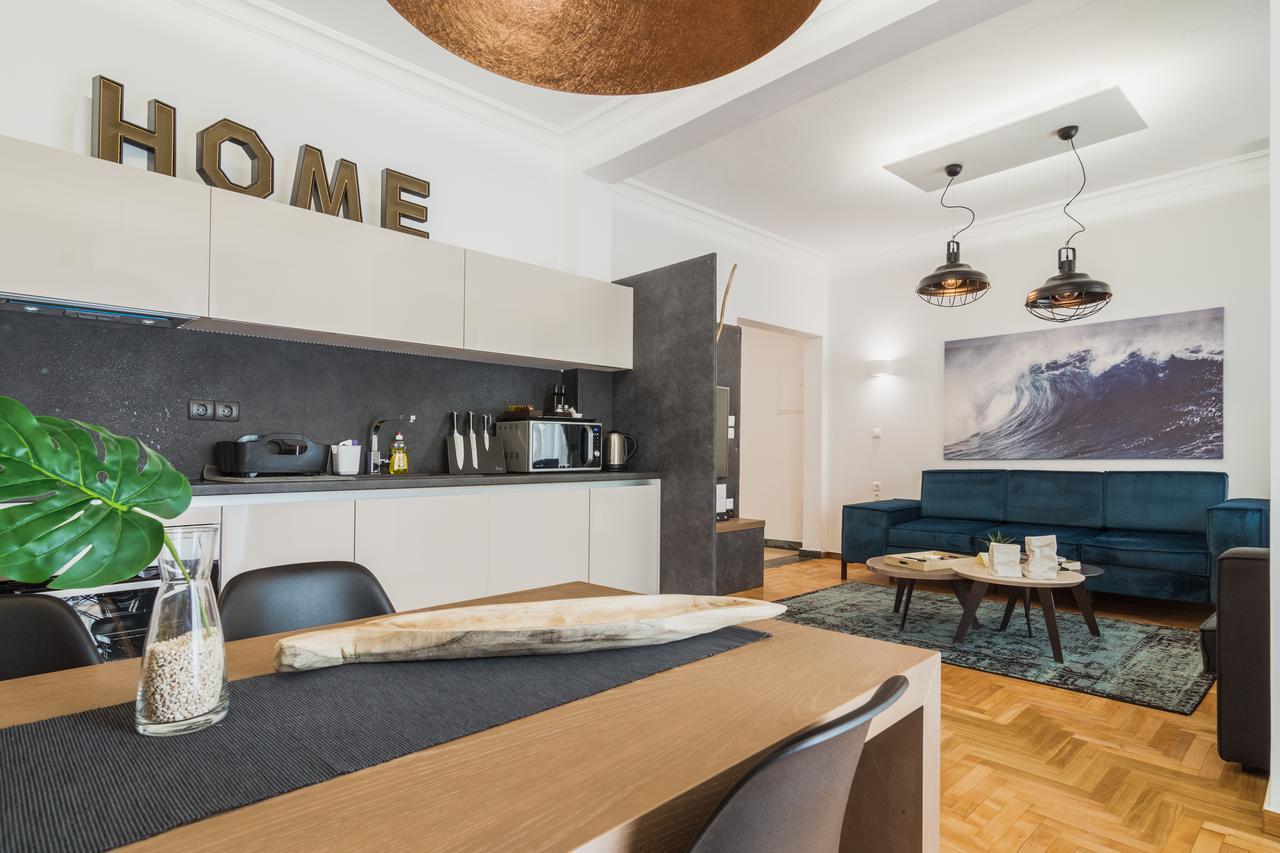 Acropolis Executive Suite Афины Экстерьер фото