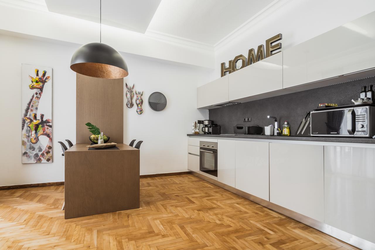 Acropolis Executive Suite Афины Экстерьер фото